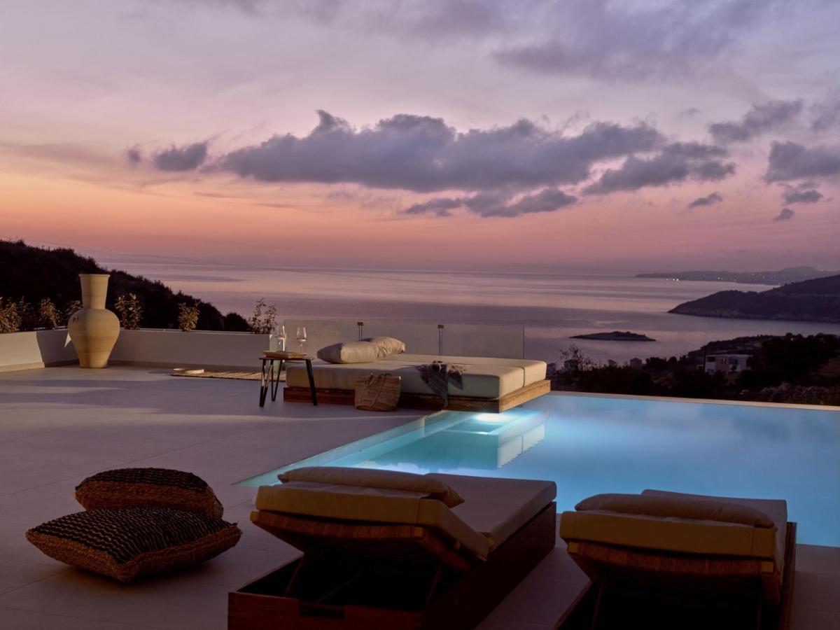 The Sall Complex A - Iconic Sea Views, By Zantewize *